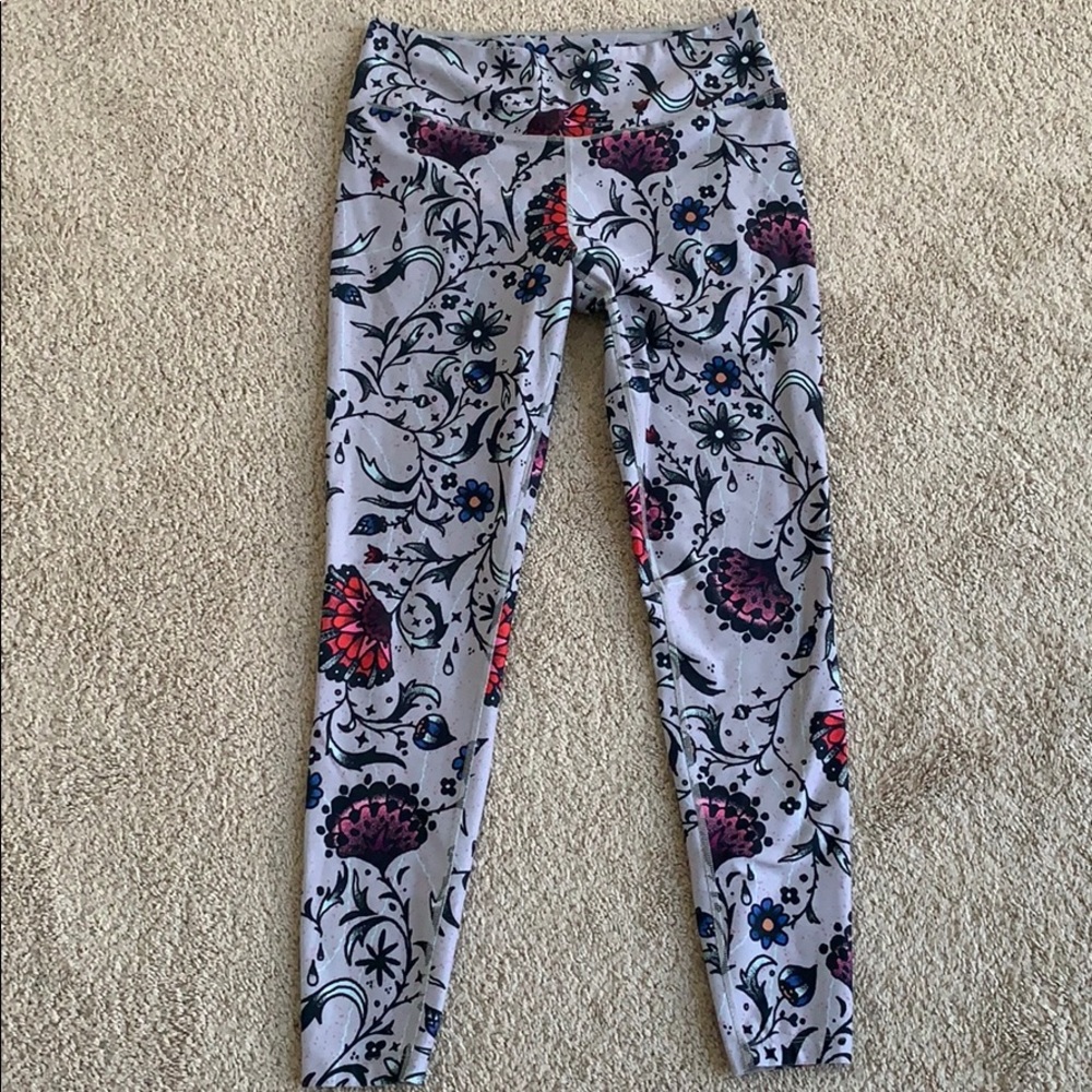 Nike high-waist DRI-FIT leggings - L